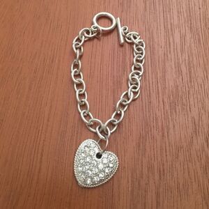 🎉1 hr sale🎉Heart bracelet❤️